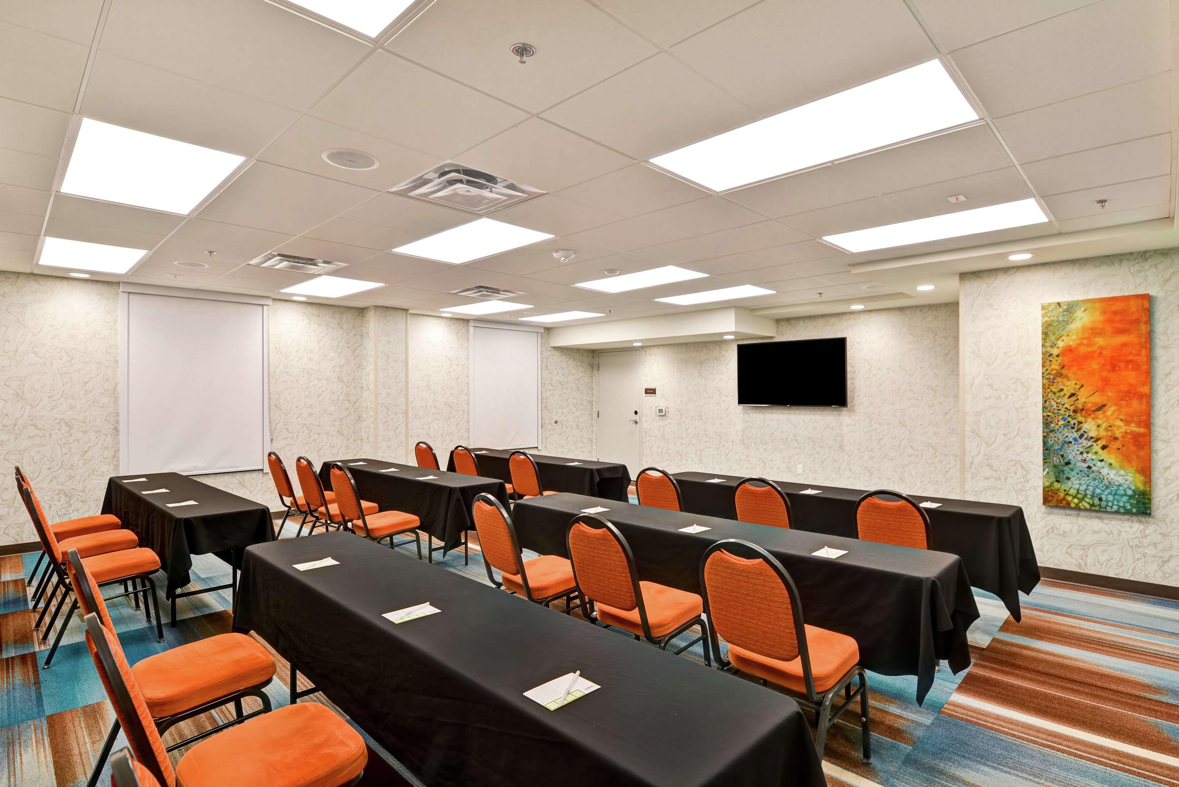 Home2 Suites By Hilton Las Vegas Strip South Екстериор снимка